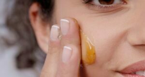 How Does Water Helps in Treating Acne At Home? Treating Acne At Home